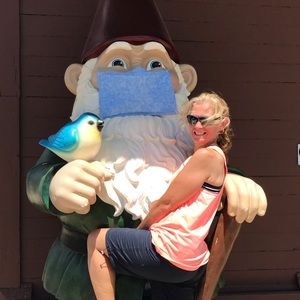 Meet your Posher, Lisa